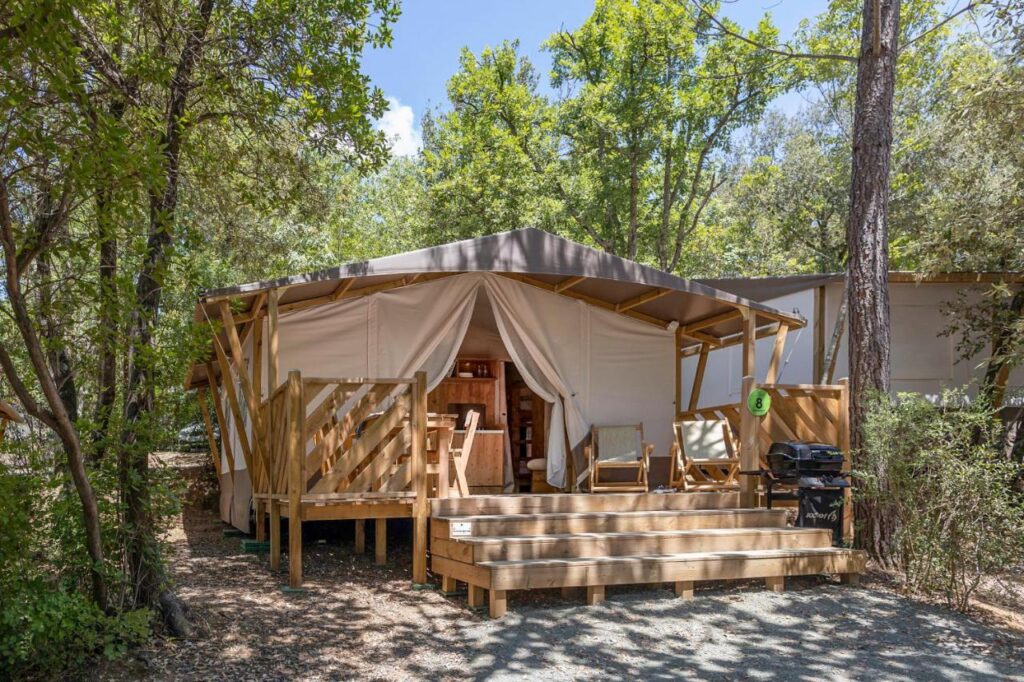 glamping en safaritenten op hu montescudaio village
