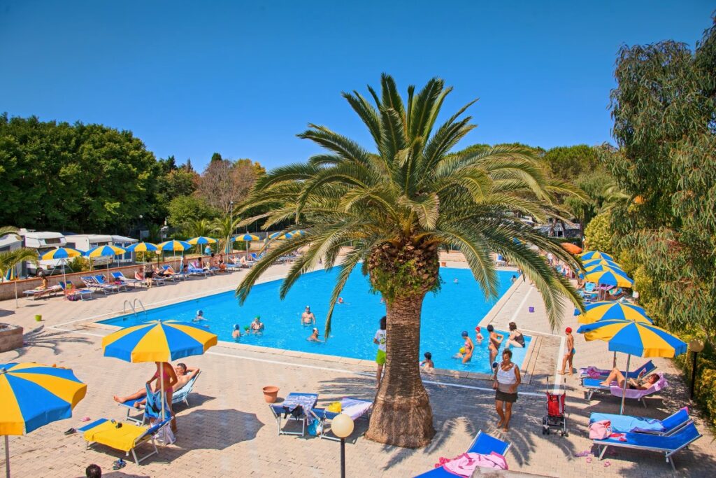 camping mareblu in toscane