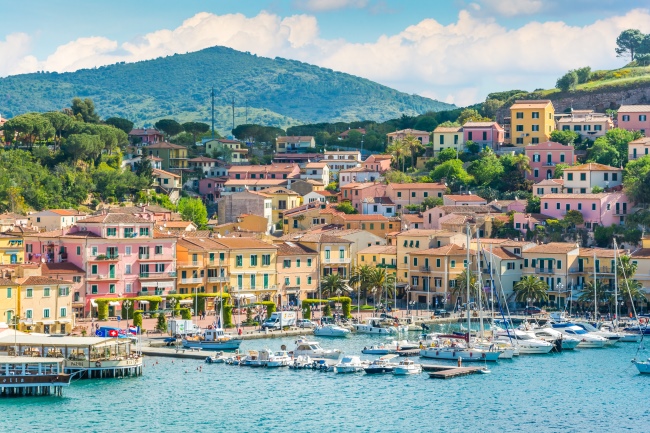 De stad elba in toscane