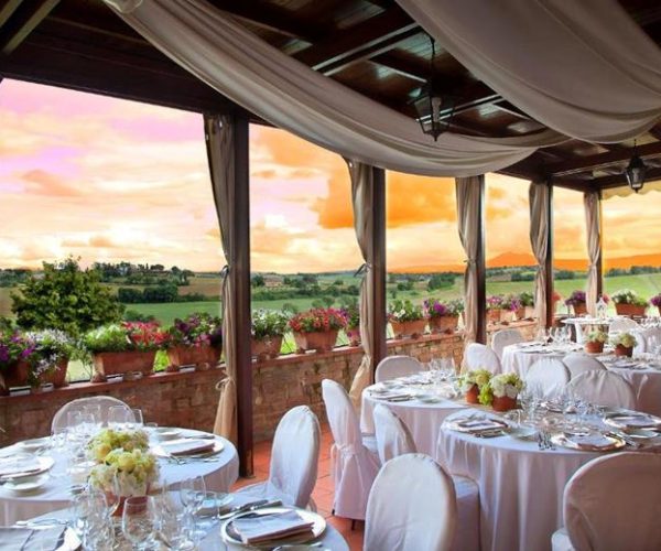 borgo tre rose in montepulciano eetgedeelte