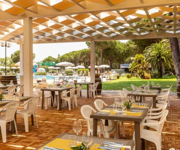 camping argentario camping village in giannella eetgedeelte