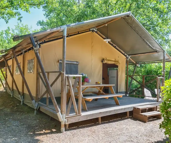 Safaritenten op camping barco reale in toscane