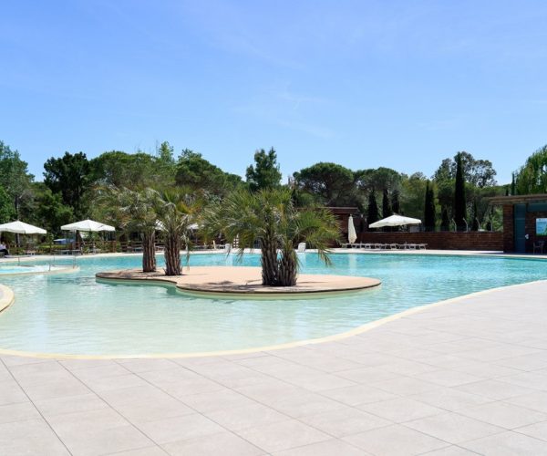Camping Campo Dei Fiori Toscane zwembad