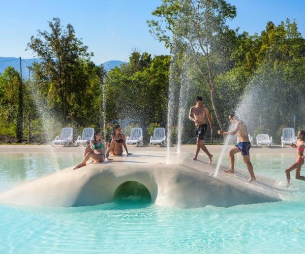 Camping Etruria toscane italie spraypark