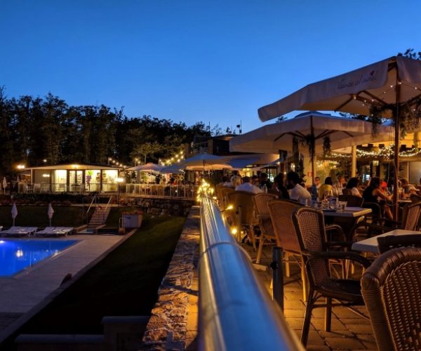 camping glamping resort orlando in chianti restaurant