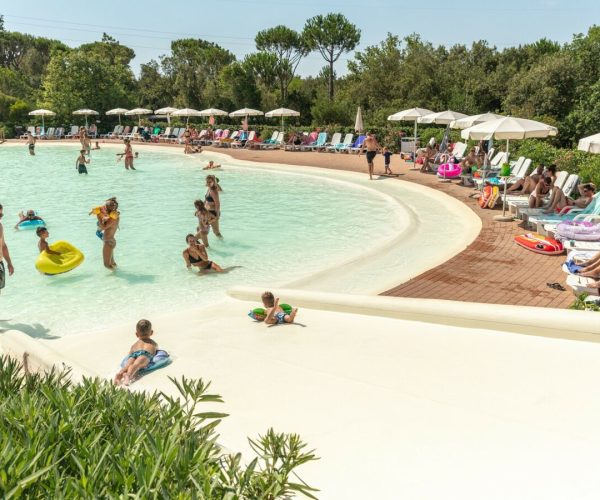 Waterpark op hu montescudaio village