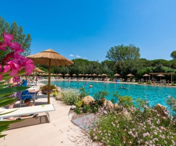Camping Le Esperidi zwembad