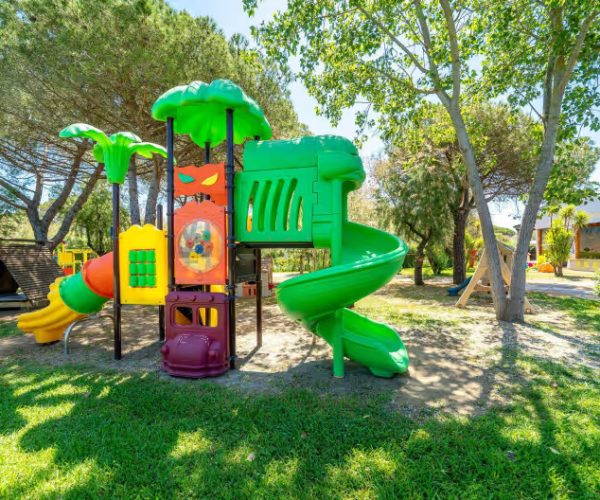 camping le temerici in cecina mare kinderspeeltuin