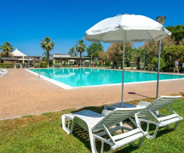 camping le temerici in cecina mare zwembad
