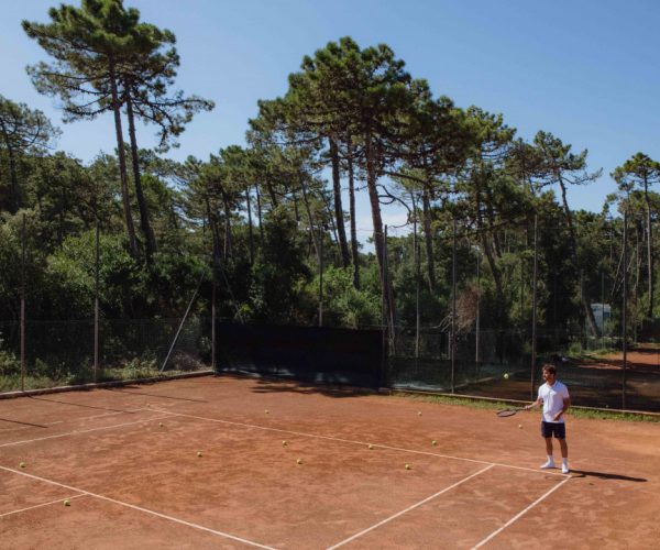 Camping Puntaala camp resort tennisbaan