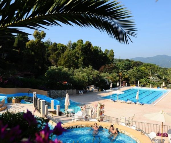 Camping Rosselba le Palme Toscane zwembaden