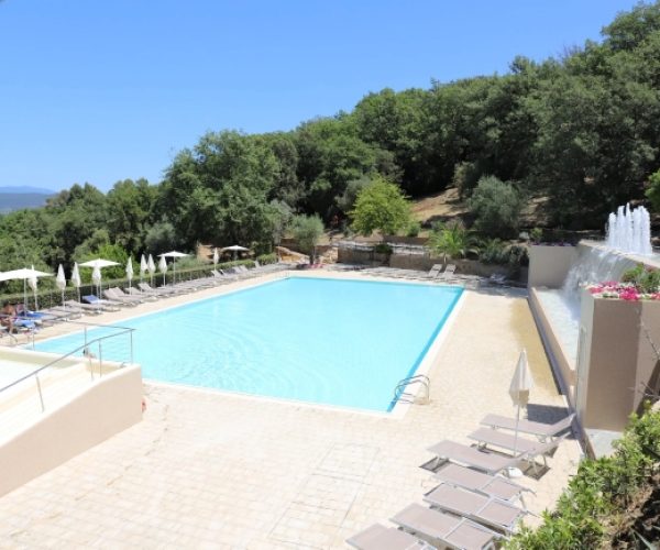 Camping Vallicella glamping resort toscane zwembad