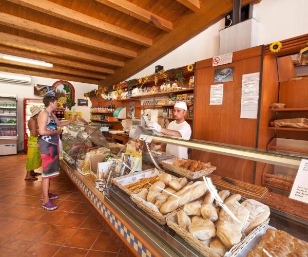 De bakker van camping free time in toscane