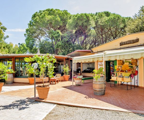 Camping Village Maremma Sans Souci Toscane supermarktje