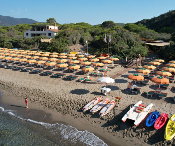 Camping Village Rochette Toscane strand