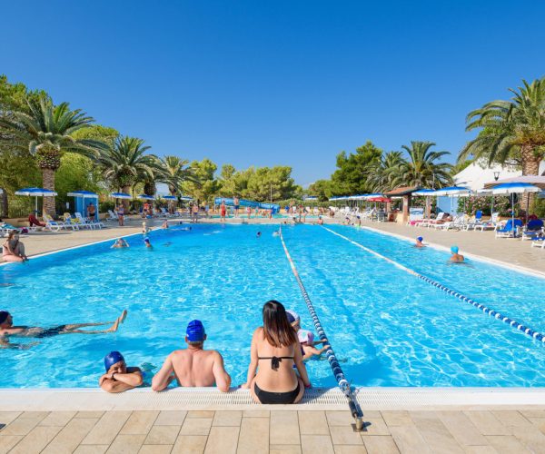 Camping Villaggio Orizzonte zwembad