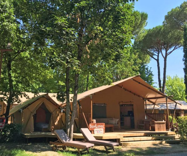 glamping in toscane