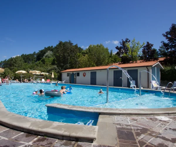 i cancelli in palazzuolo sul senio zwembad