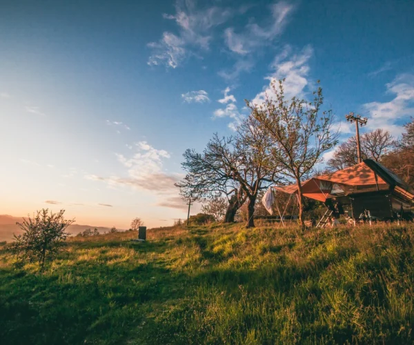 lucherino in monticello amiata kampeerplek