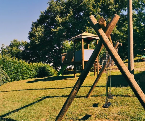 lucherino in monticello amiata speeltuin