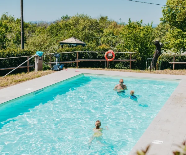 lucherino in monticello amiata zwembad