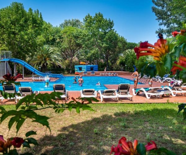 residance ghiacci vecchi in livorno zwembad