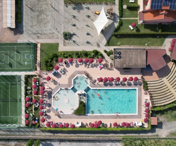 residence rosa dei venti in vada topview
