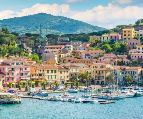 De stad elba in toscane