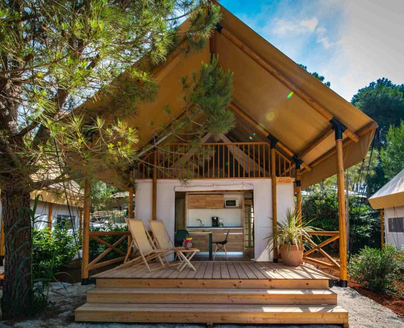 glamping in toscane